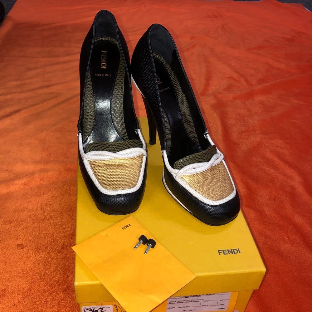 Fendi Leather Heels - Picture 2 of 4